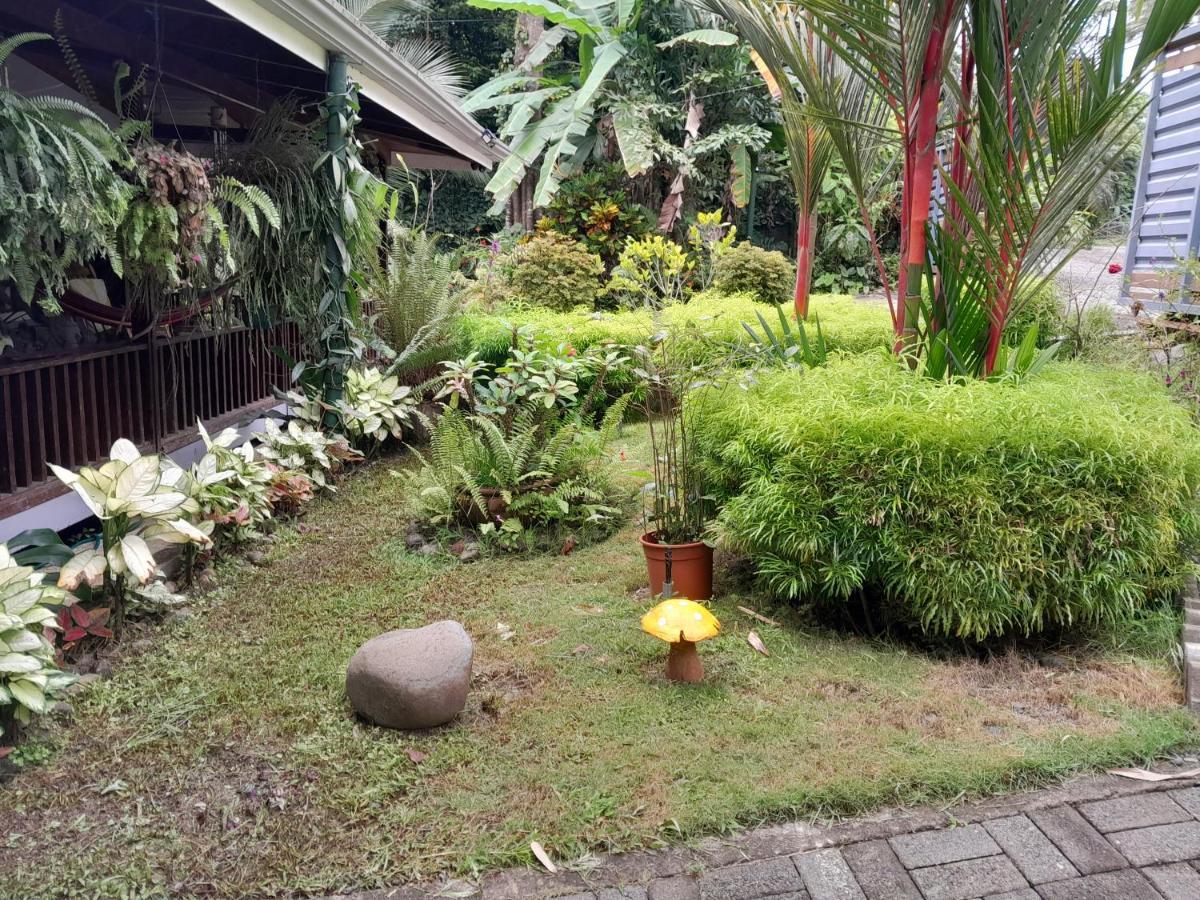 Casas Guaney Hotel Manuel Antonio Exterior photo